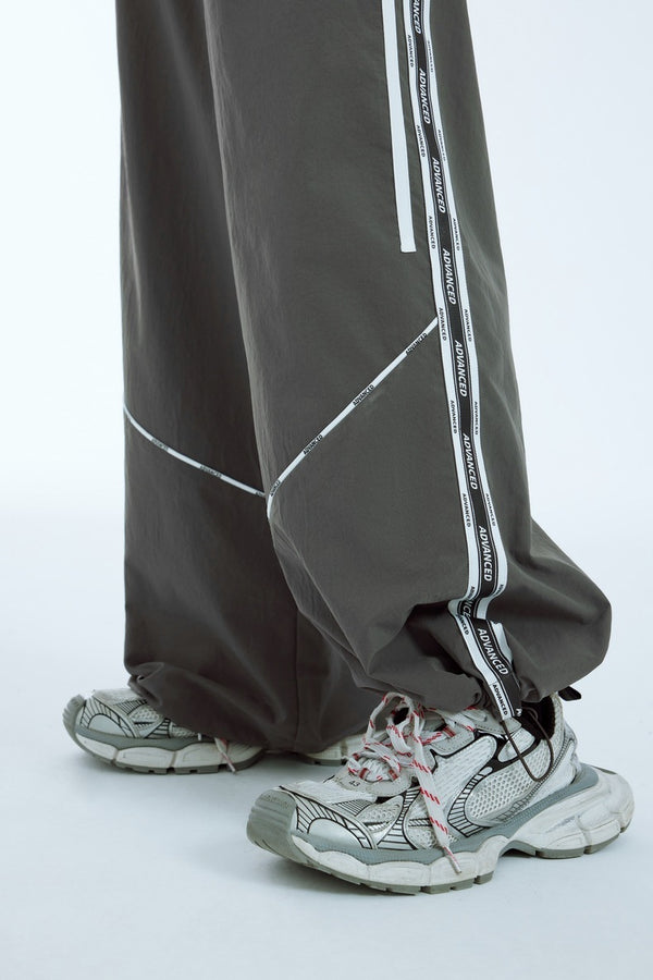 Double-Striped Retro Sweatpants NS194